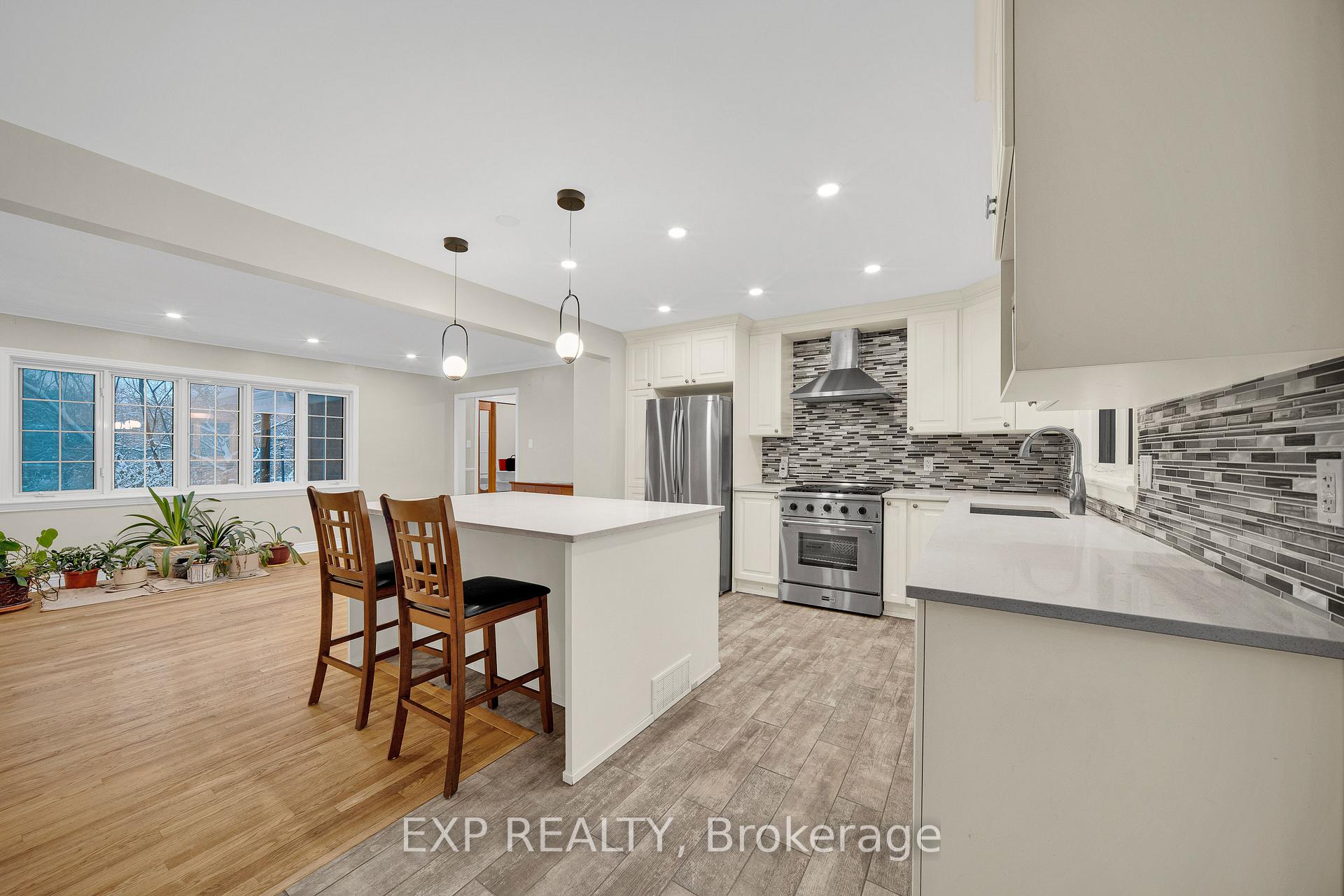 Photo 16 of 661 Blair Road, Ottawa, Rothwell Heights — HOMEH