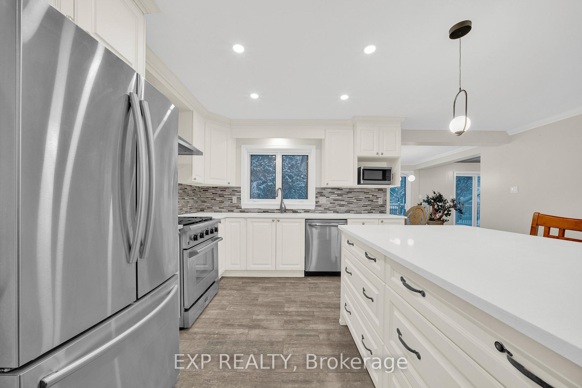 Photo 17 of 661 Blair Road, Ottawa, Rothwell Heights — HOMEH
