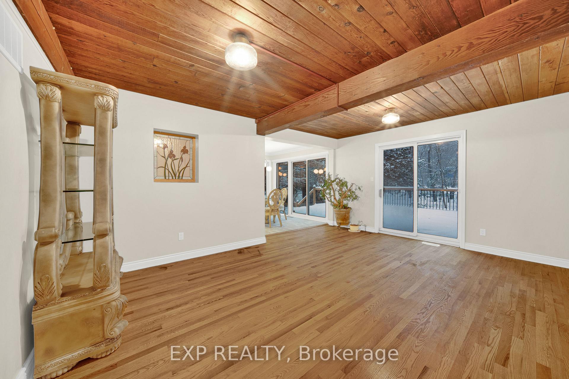 Photo 25 of 661 Blair Road, Ottawa, Rothwell Heights — HOMEH