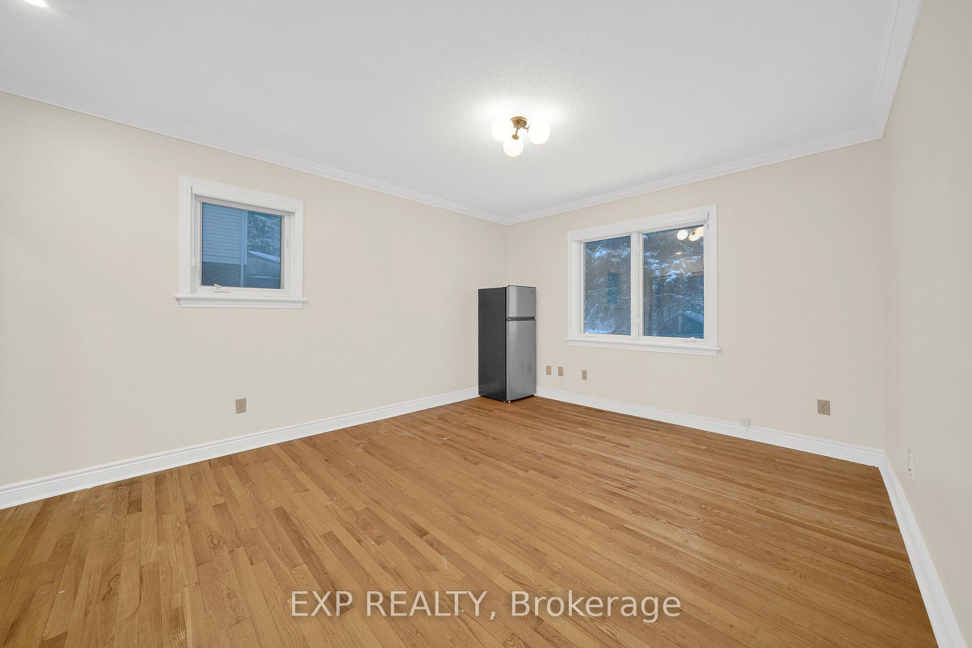 Photo 28 of 661 Blair Road, Ottawa, Rothwell Heights — HOMEH