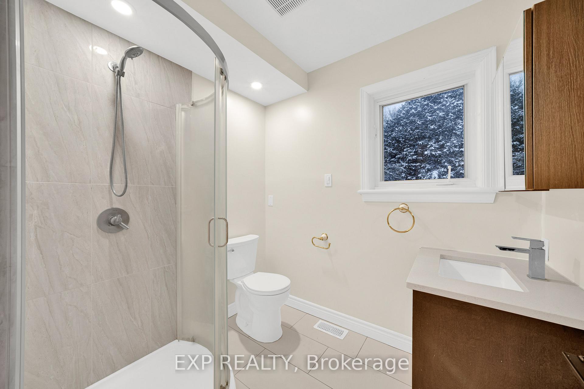 Photo 29 of 661 Blair Road, Ottawa, Rothwell Heights — HOMEH