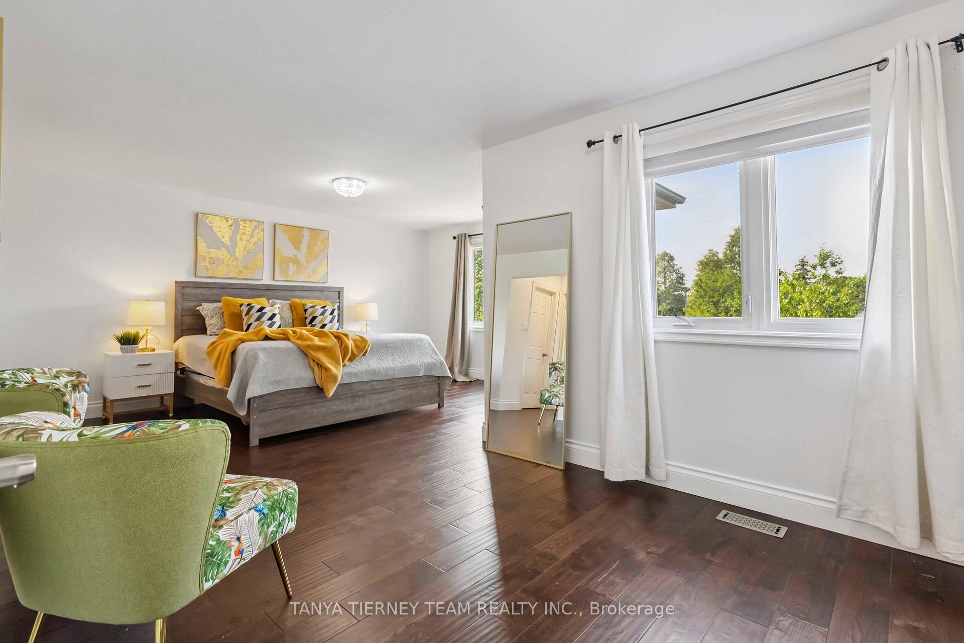 Photo 26 of 46 Foster Crescent, Whitby, Rolling Acres — HOMEH