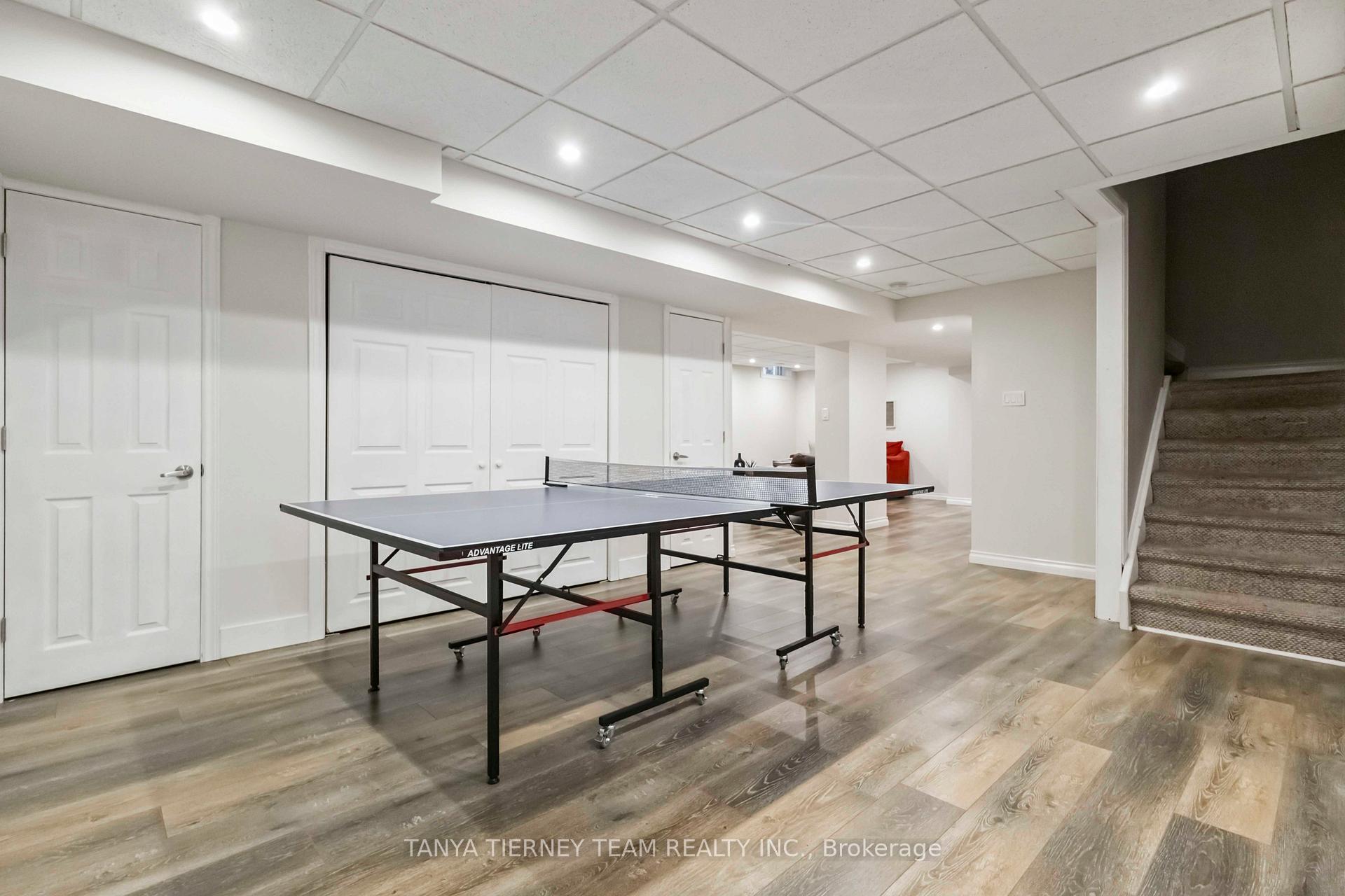 Photo 36 of 46 Foster Crescent, Whitby, Rolling Acres — HOMEH