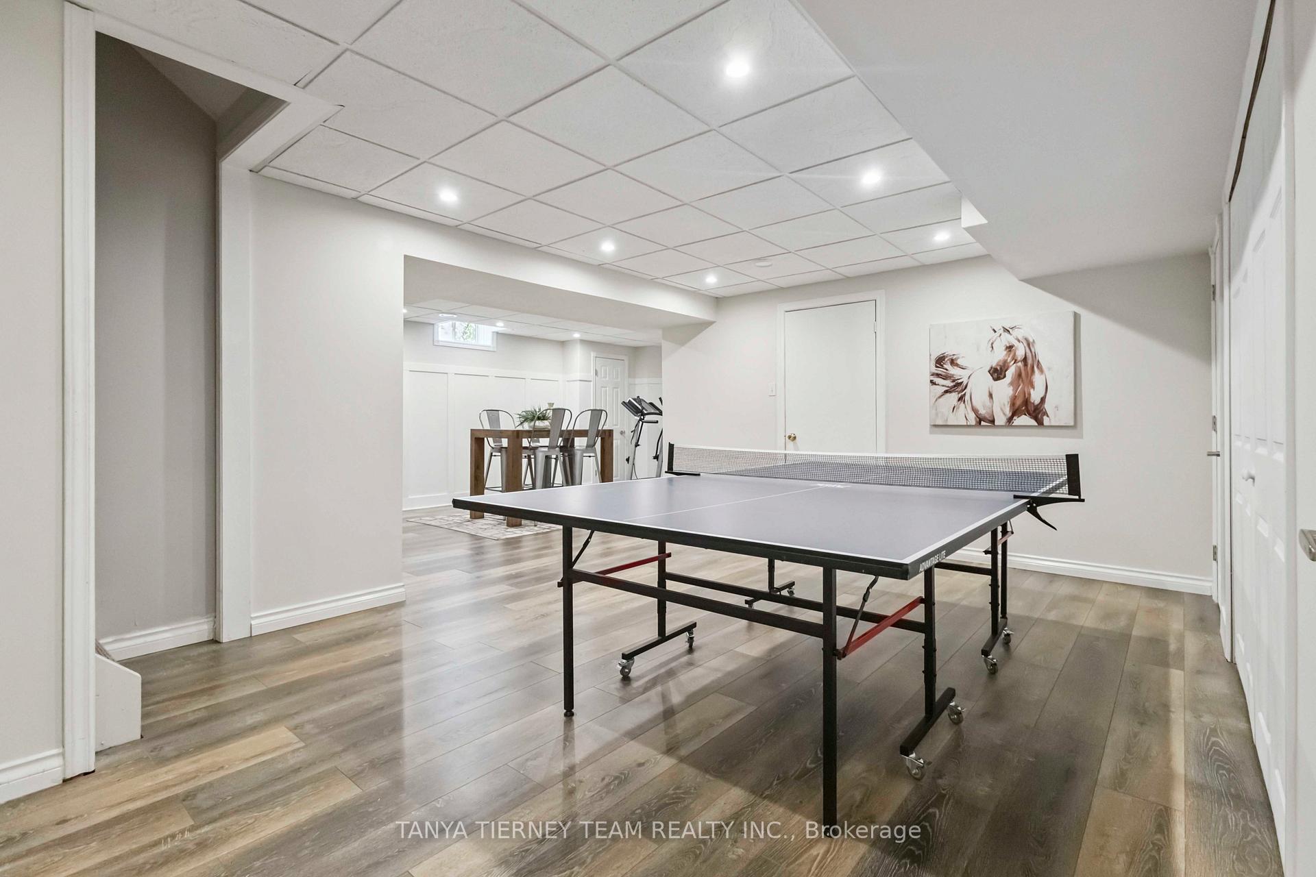 Photo 37 of 46 Foster Crescent, Whitby, Rolling Acres — HOMEH