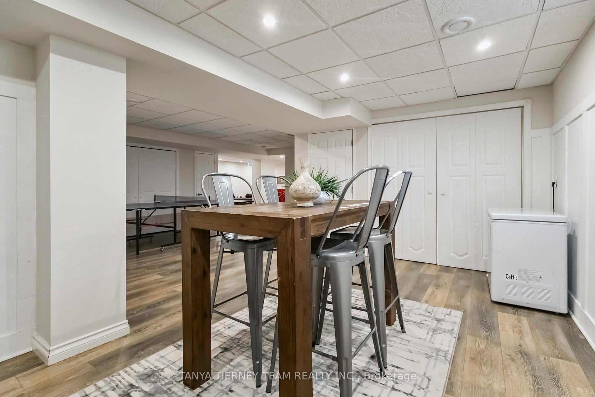 Photo 41 of 46 Foster Crescent, Whitby, Rolling Acres — HOMEH