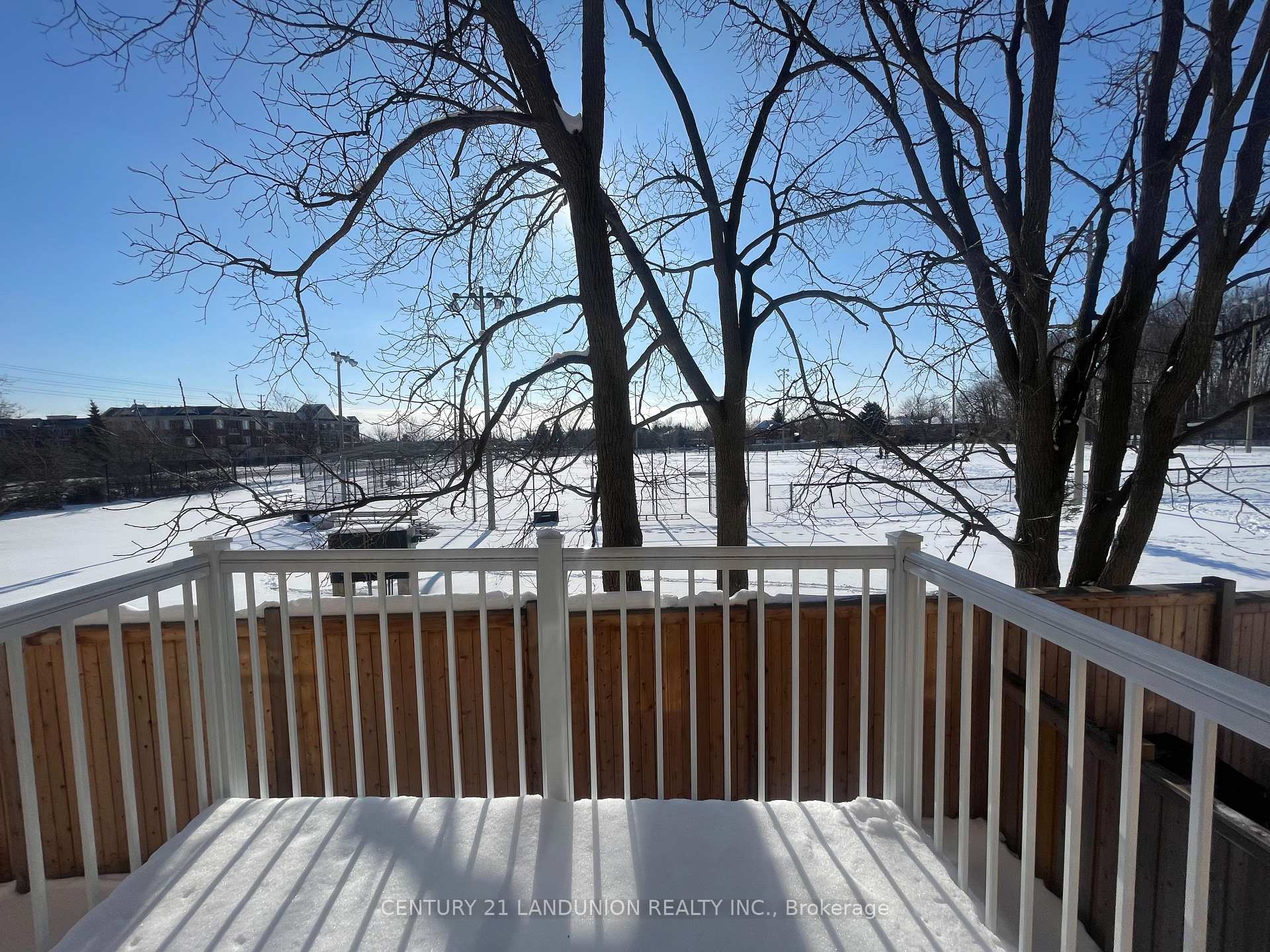 Photo 36 of 17 McConaghy Court, Vaughan, Maple — HOMEH