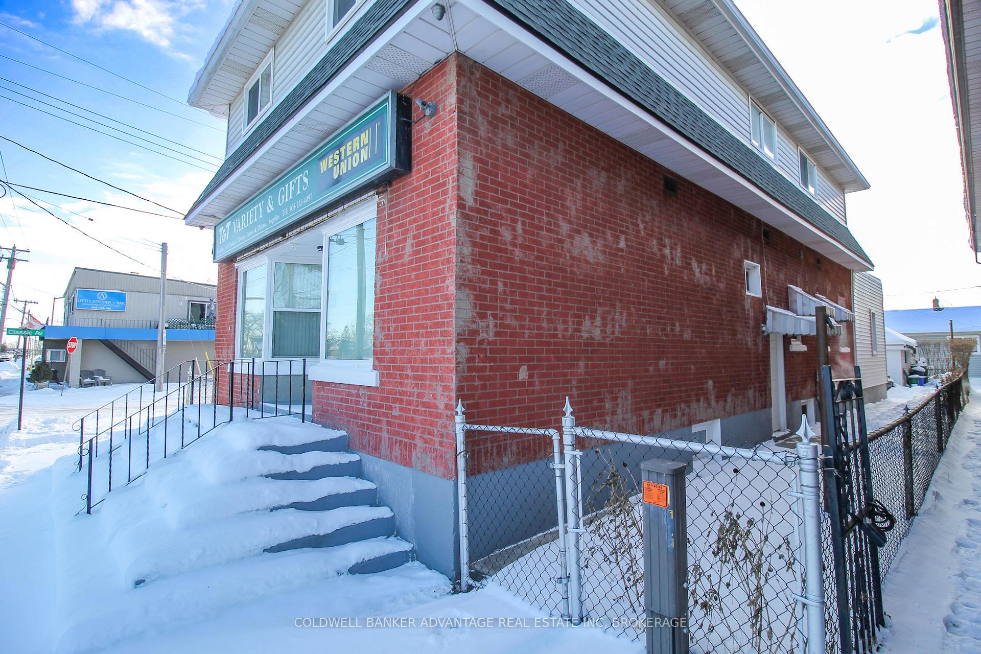 Photo 8 of 534 Lincoln Street, Welland, Lincoln/Crowland — HOMEH