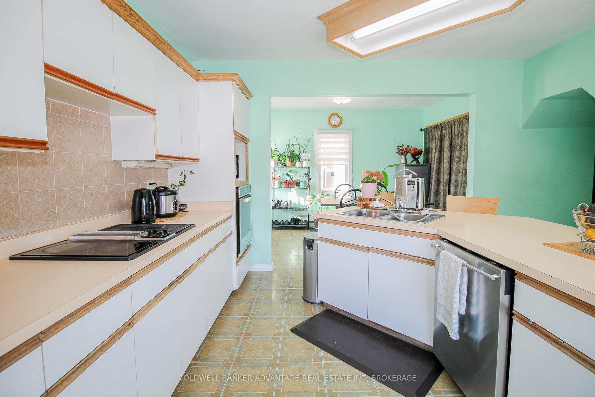 Photo 22 of 534 Lincoln Street, Welland, Lincoln/Crowland — HOMEH