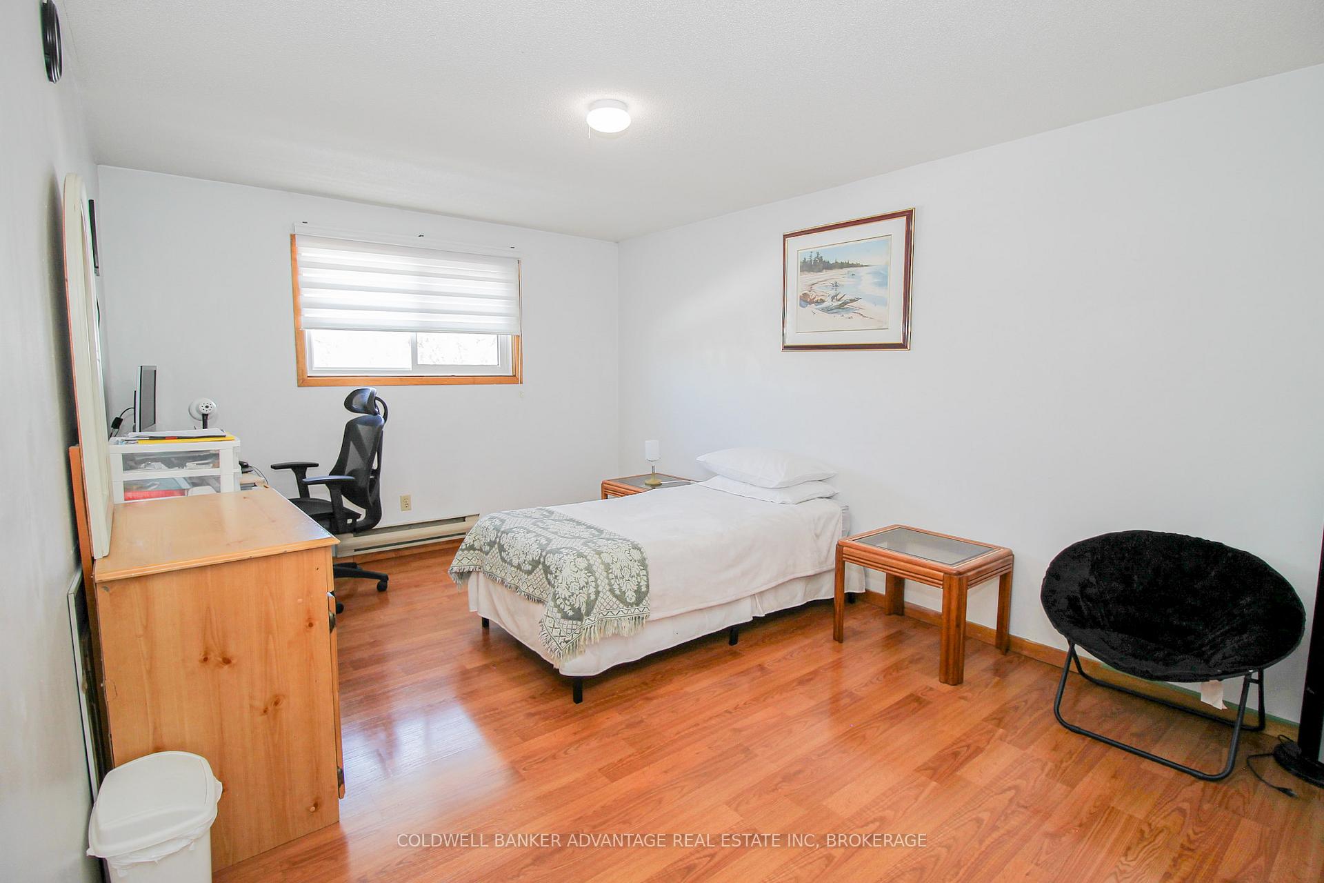 Photo 33 of 534 Lincoln Street, Welland, Lincoln/Crowland — HOMEH