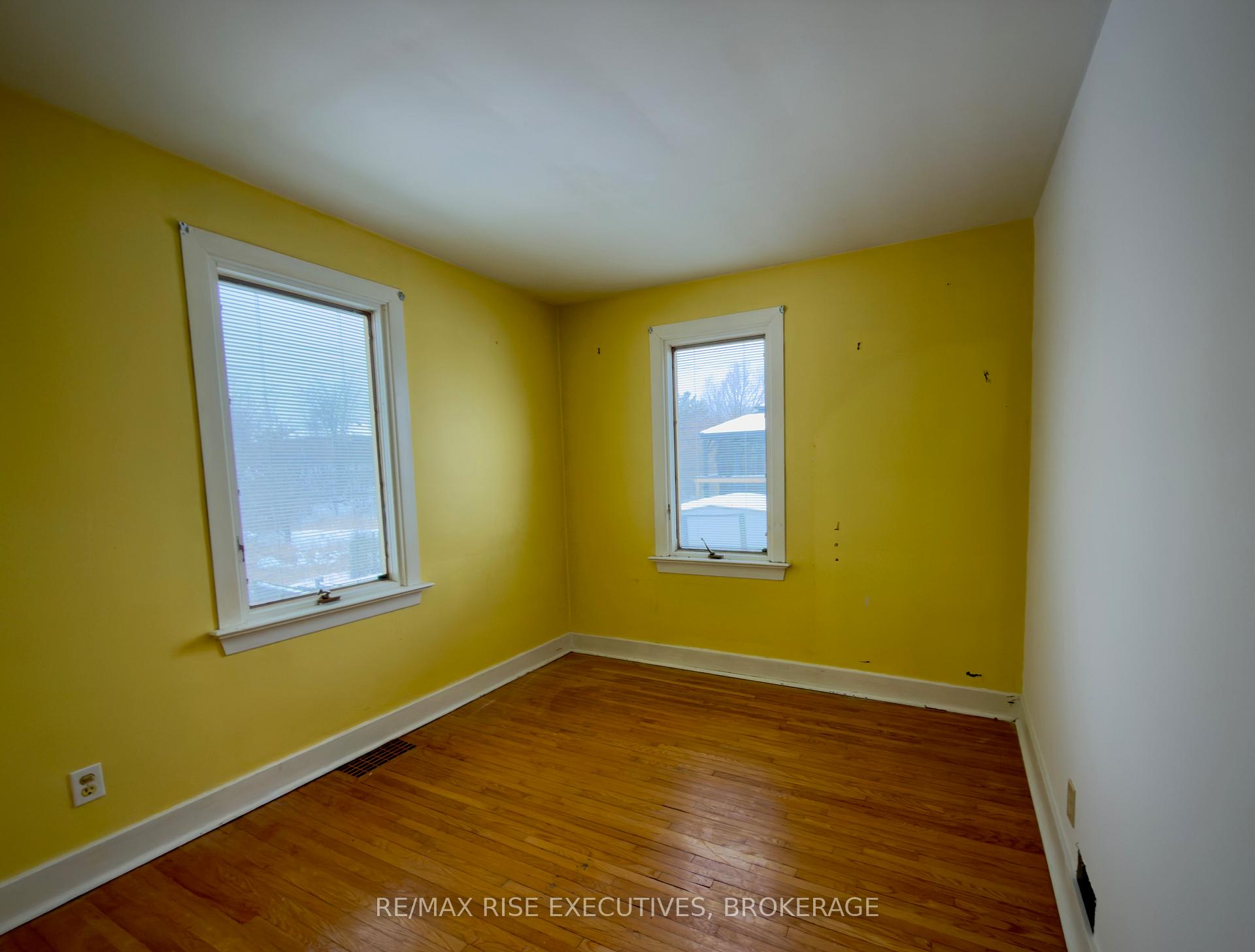 Photo 9 of 2073 Bath Road, Kingston, City Southwest — HOMEH