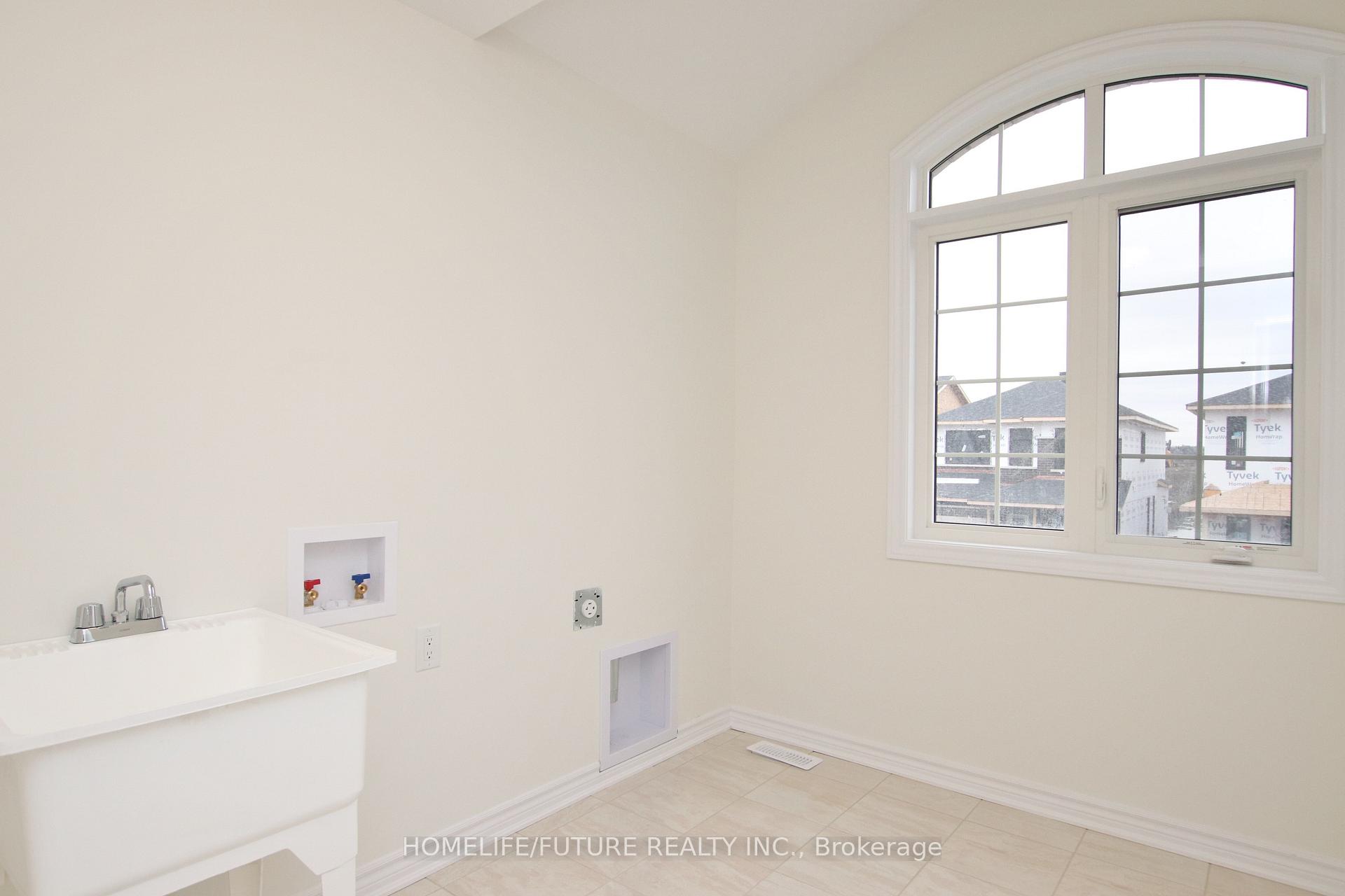 Photo 15 of 317 Finial Way, Ottawa, Barrhaven - Half Moon Bay — HOMEH