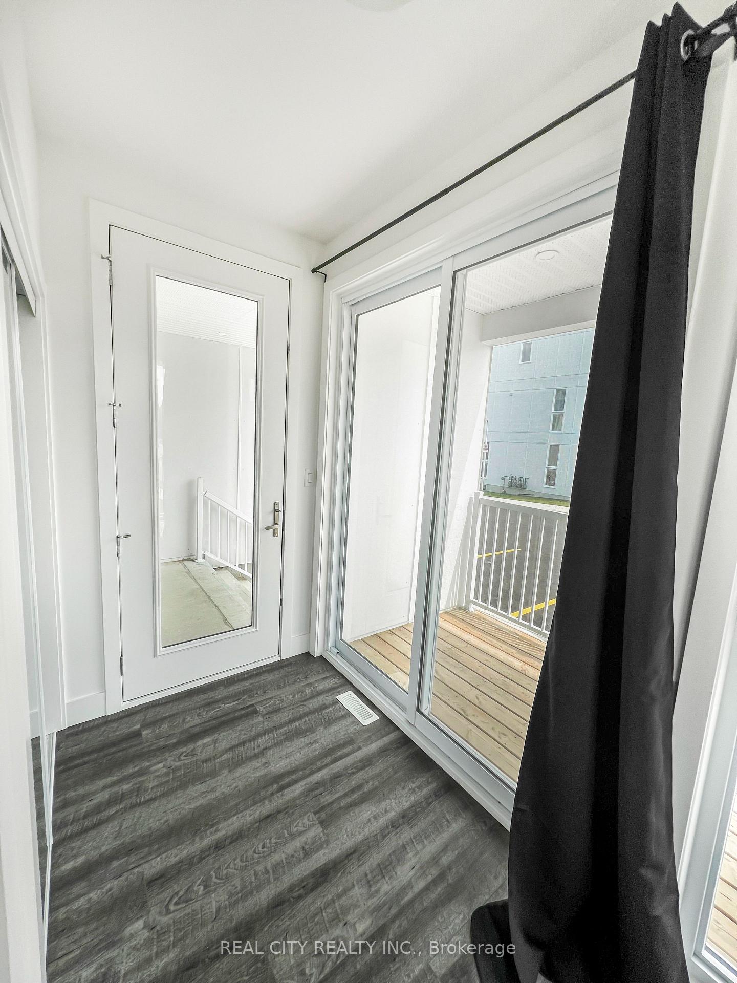 Photo 3 of Unit 97, 234 Edgevalley Road, London, East D — HOMEH