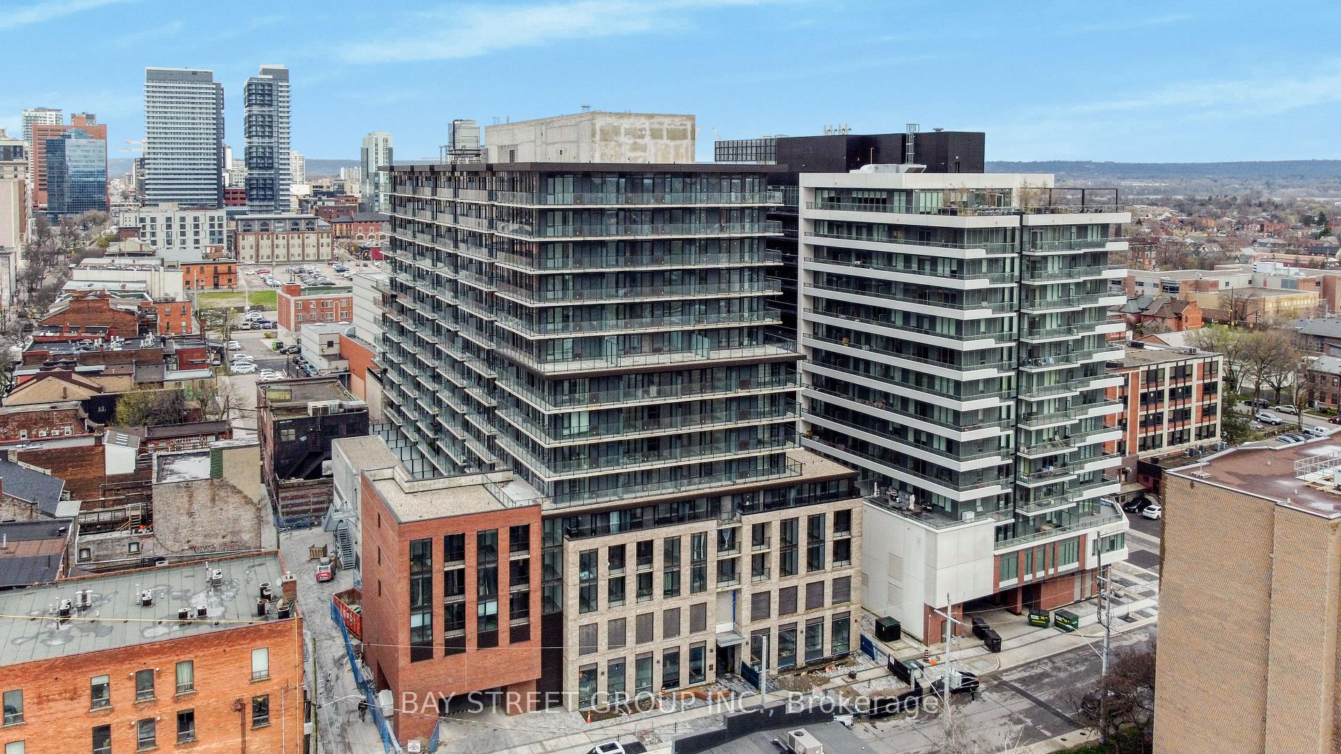 Photo 4 of Unit 826, 1 Jarvis Street E, Hamilton, Beasley — HOMEH