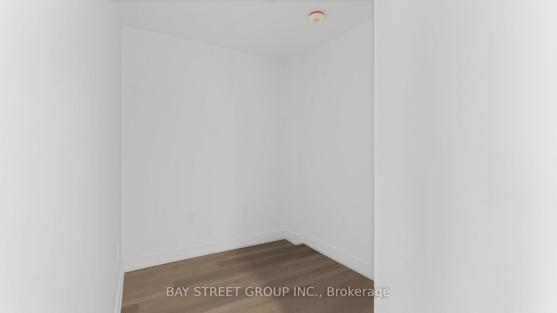 Photo 15 of Unit 826, 1 Jarvis Street E, Hamilton, Beasley — HOMEH