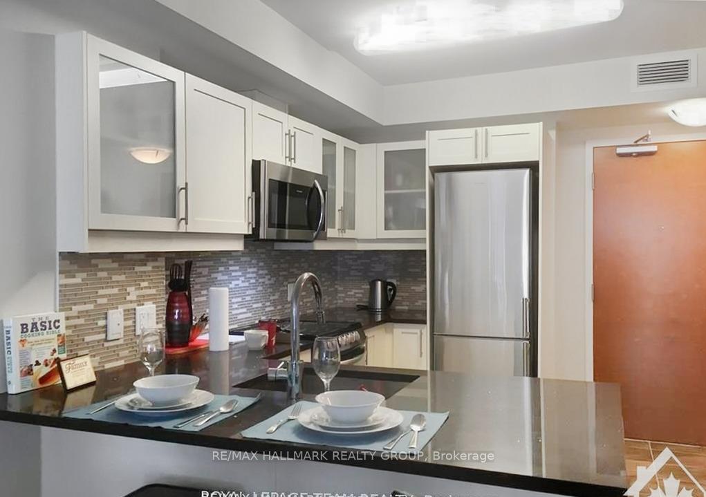 Photo 2 of Unit 2007, 195 Besserer Street, Ottawa, Sandy Hill — HOMEH