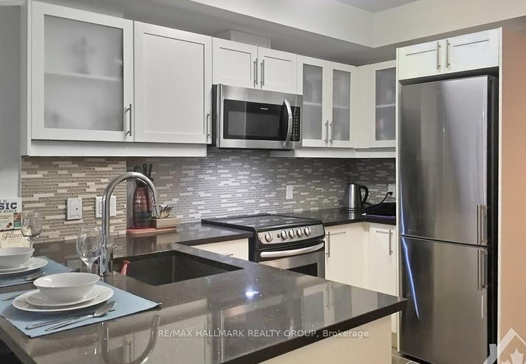 Photo 7 of Unit 2007, 195 Besserer Street, Ottawa, Sandy Hill — HOMEH