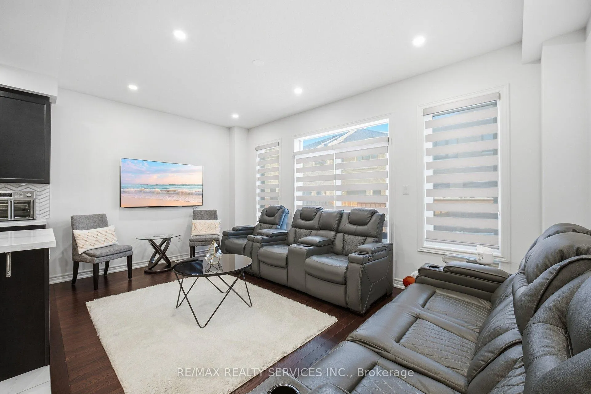Photo 15 of 127 Adventura Road, Brampton, Northwest Brampton — HOMEH