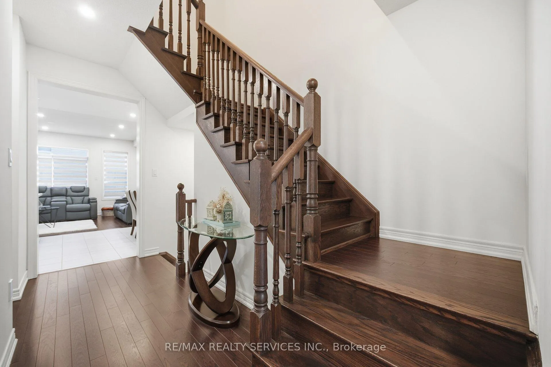 Photo 17 of 127 Adventura Road, Brampton, Northwest Brampton — HOMEH