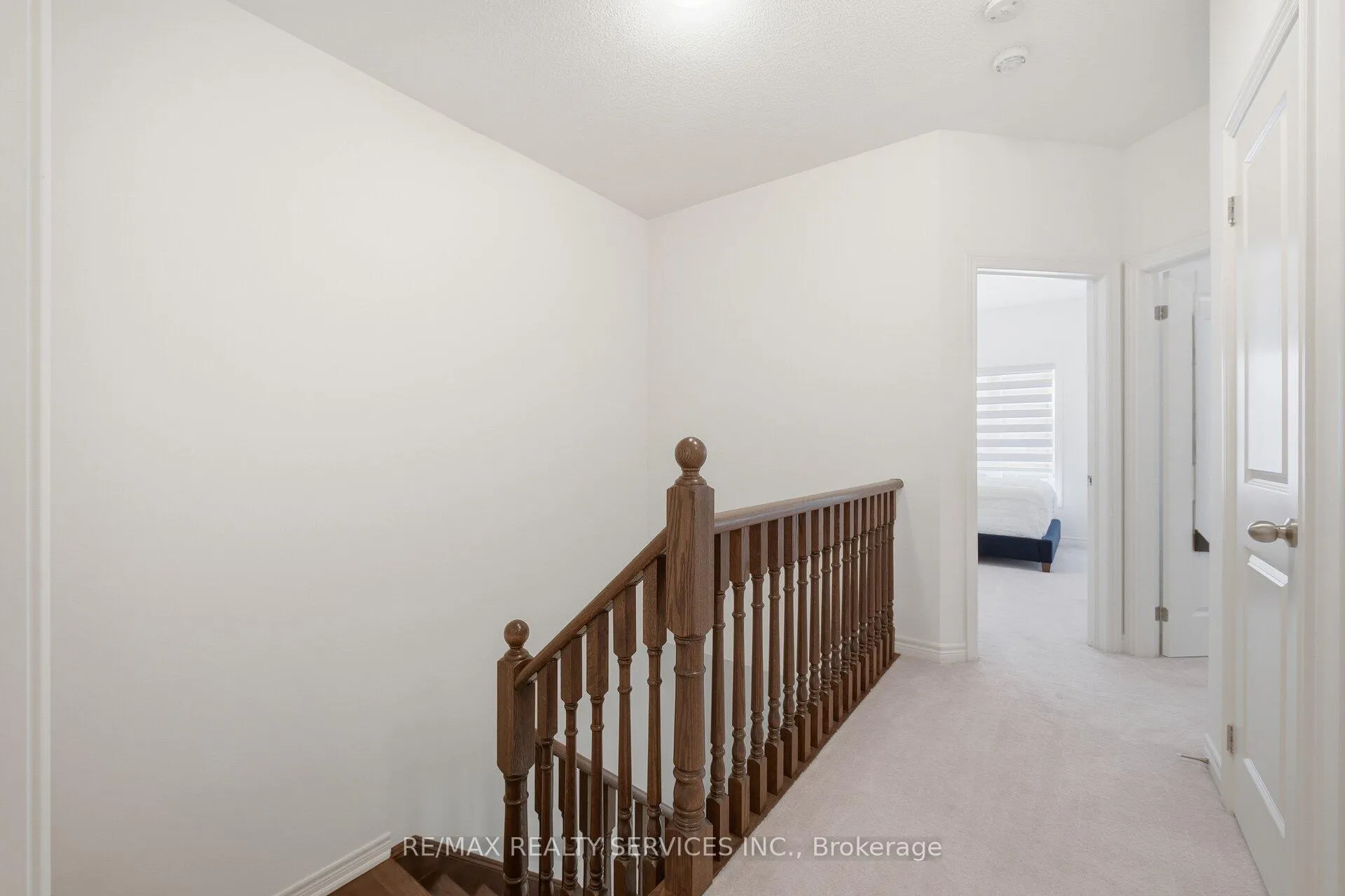 Photo 19 of 127 Adventura Road, Brampton, Northwest Brampton — HOMEH