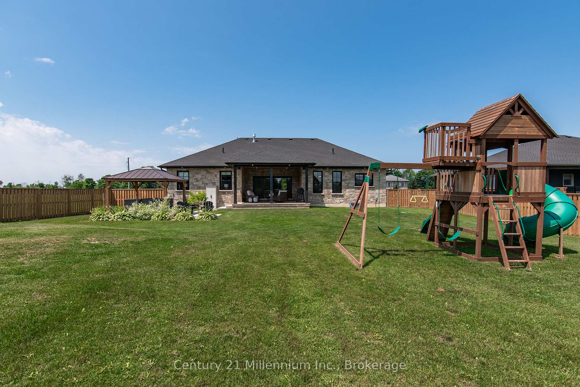 Photo 6 of 33 Nickason Drive, Arran-Elderslie — HOMEH