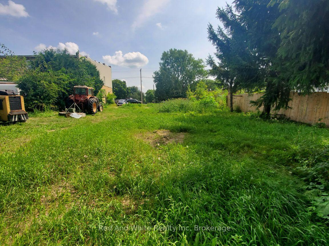 Photo 2 of 527 Florence Road, Dawn-Euphemia, Dawn Euphemia — HOMEH