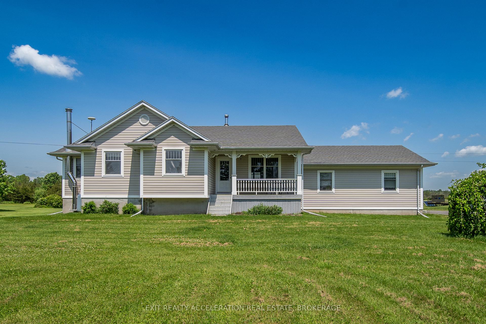 Front of 1633 Lazier Road