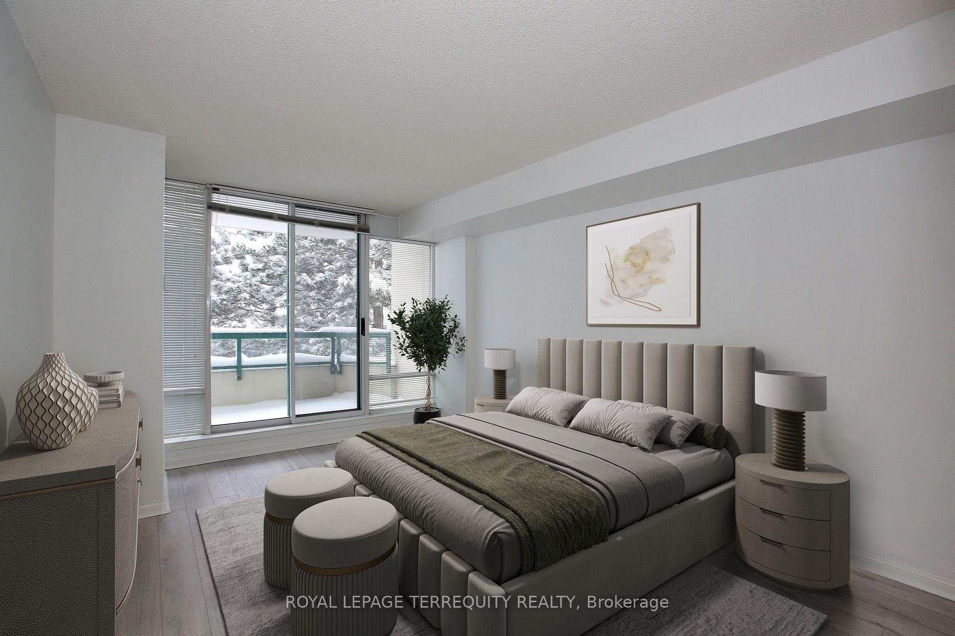 Photo 11 of Unit 310, 110 Promenade Circle, Vaughan, Brownridge — HOMEH