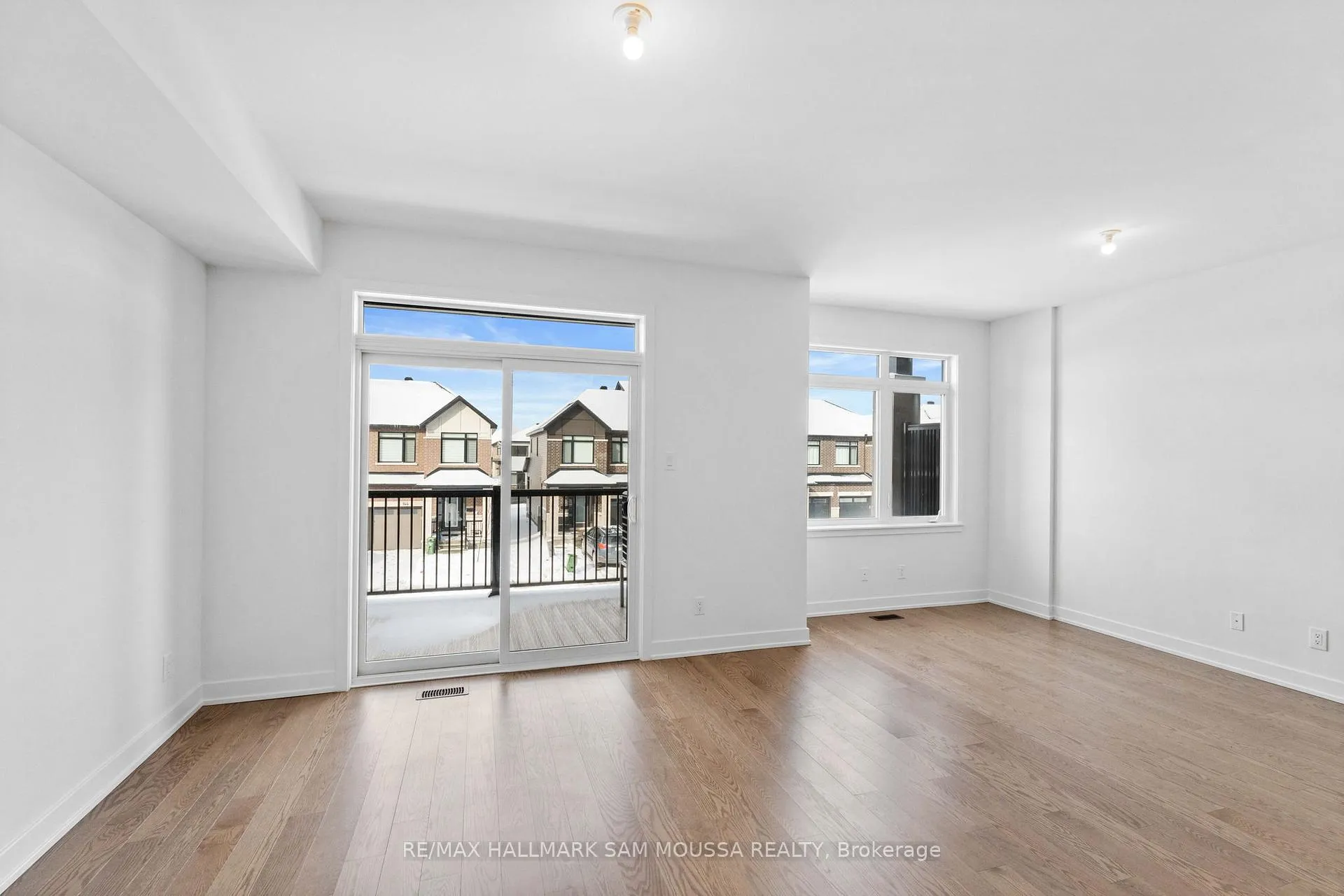 Photo 17 of 145 Lemon Leaf Lane, Ottawa, Leitrim — HOMEH