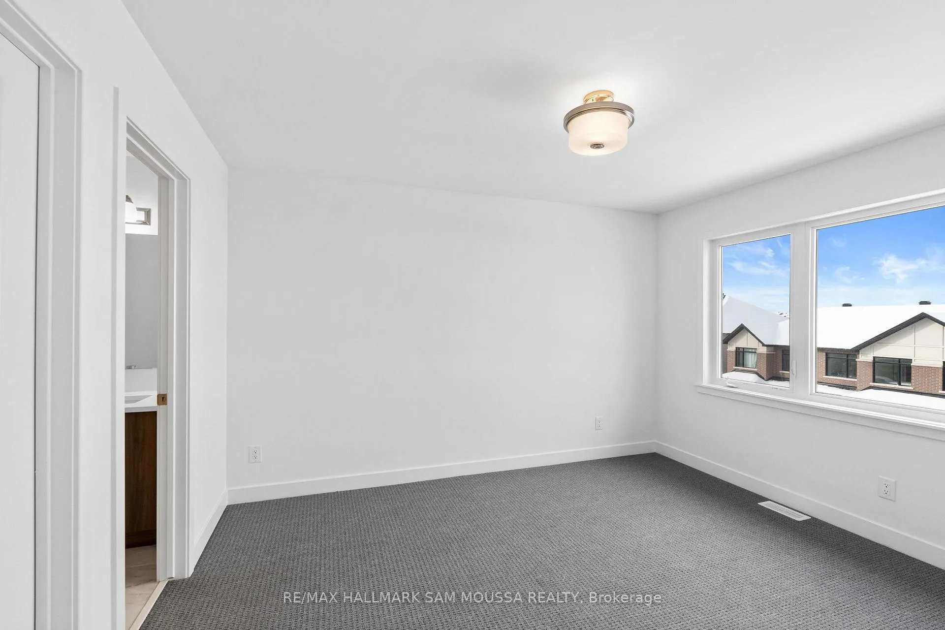 Photo 23 of 145 Lemon Leaf Lane, Ottawa, Leitrim — HOMEH
