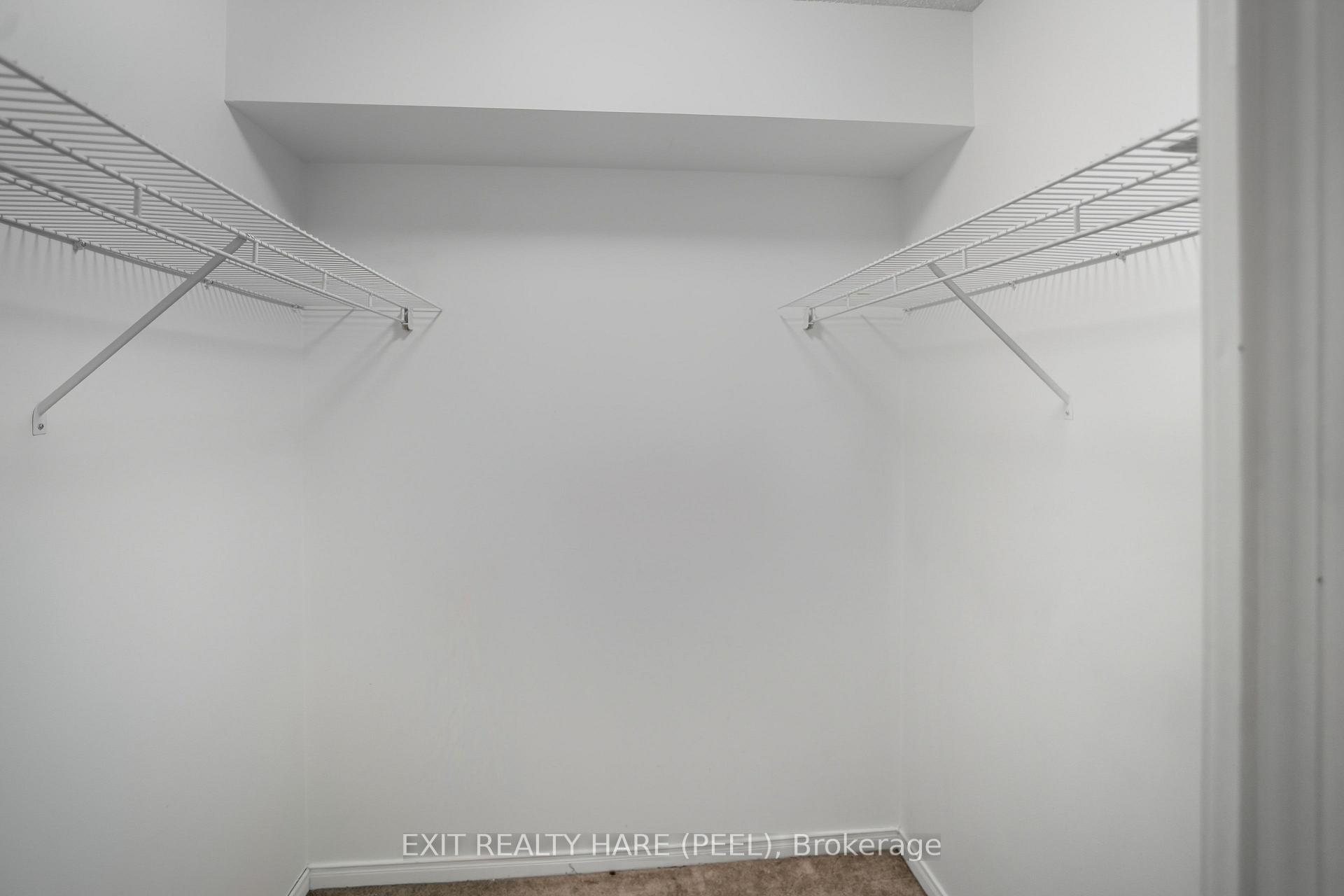 Photo 8 of Unit 618, 11 Townsgate Drive, Vaughan, Crestwood-Springfarm-Yorkhill — HOMEH