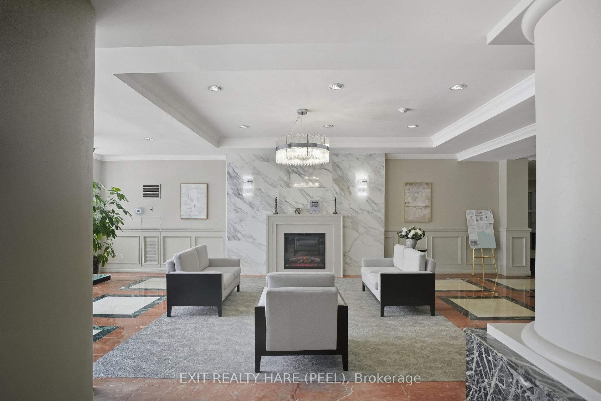 Photo 14 of Unit 618, 11 Townsgate Drive, Vaughan, Crestwood-Springfarm-Yorkhill — HOMEH