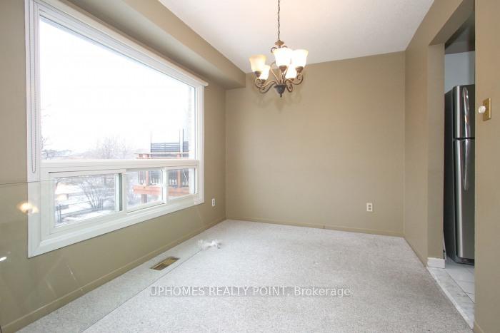 Photo 9 of 35 Northgate Boulevard, Brampton, Westgate — HOMEH