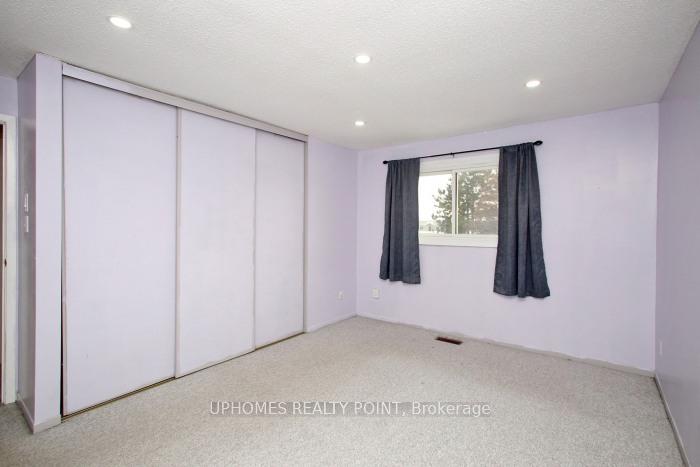 Photo 15 of 35 Northgate Boulevard, Brampton, Westgate — HOMEH
