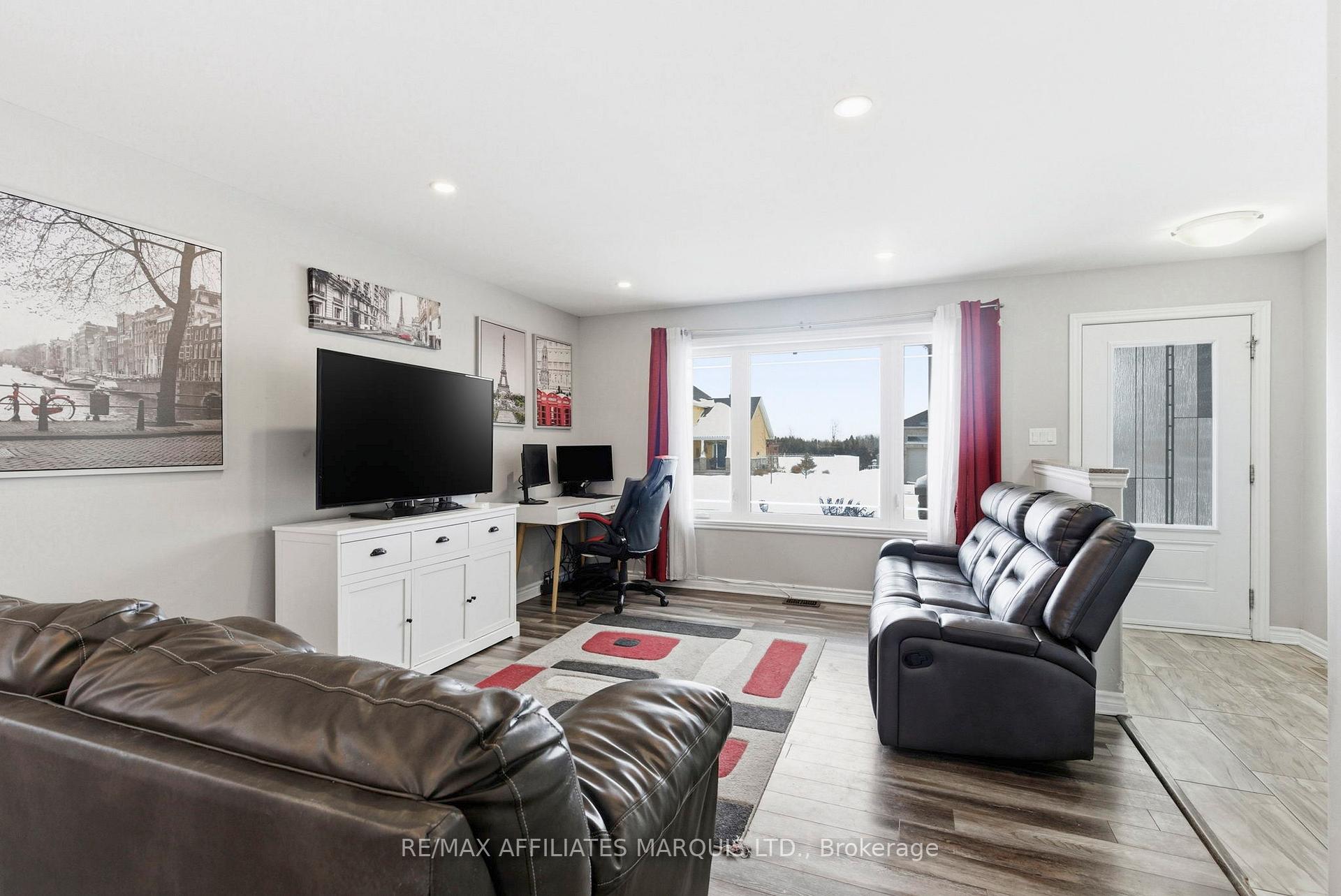 Photo 3 of 50 Jim Brownell Boulevard, South Stormont, Long Sault — HOMEH