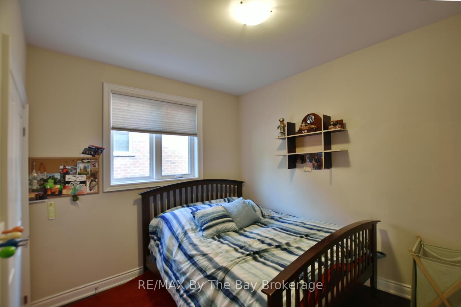 Photo 12 of 71 48th Street S, Wasaga Beach — HOMEH