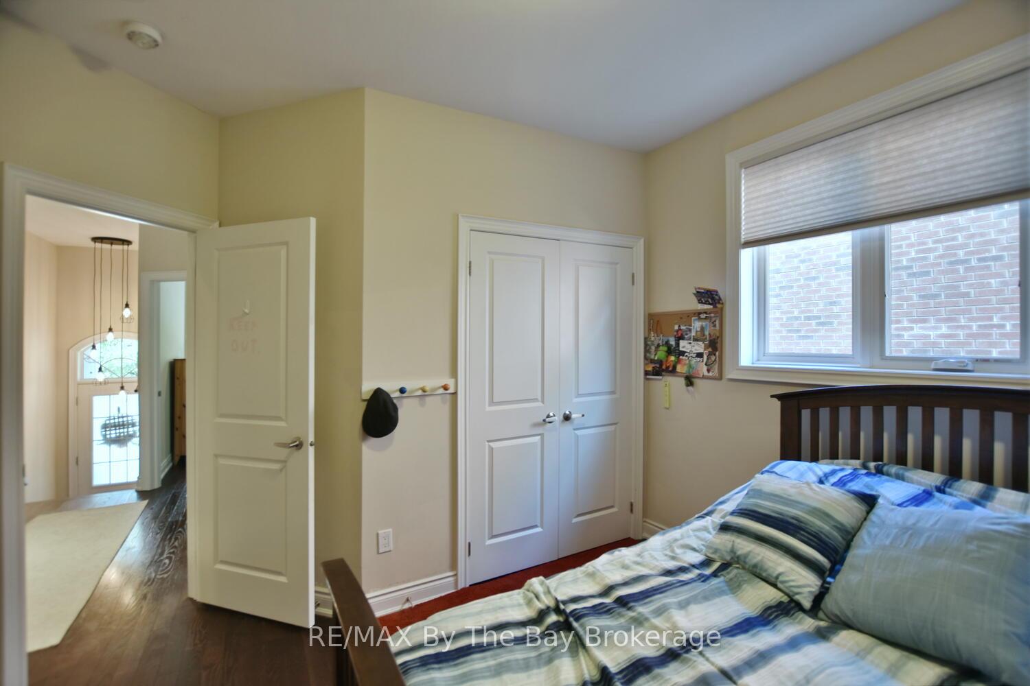 Photo 13 of 71 48th Street S, Wasaga Beach — HOMEH