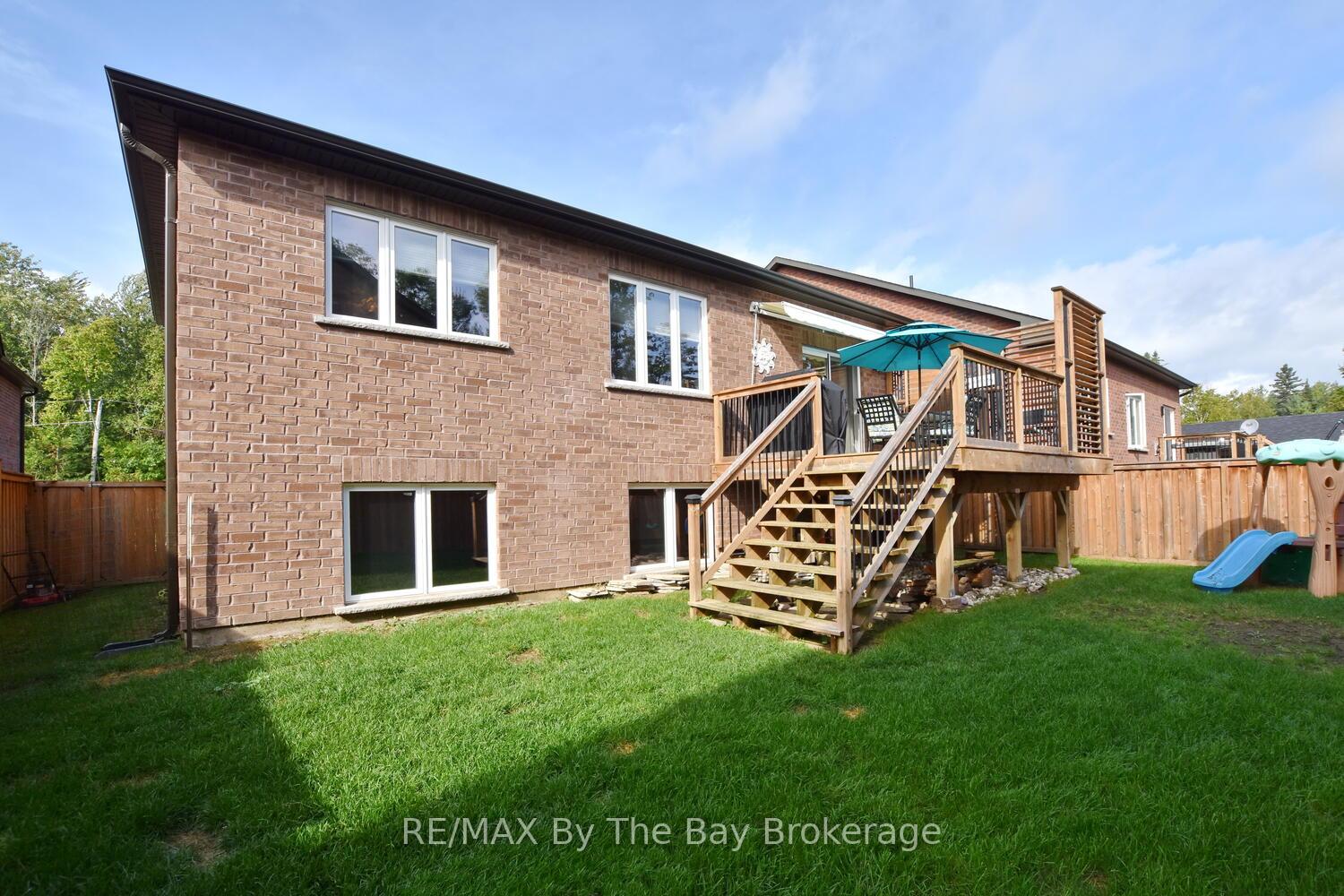 Photo 37 of 71 48th Street S, Wasaga Beach — HOMEH