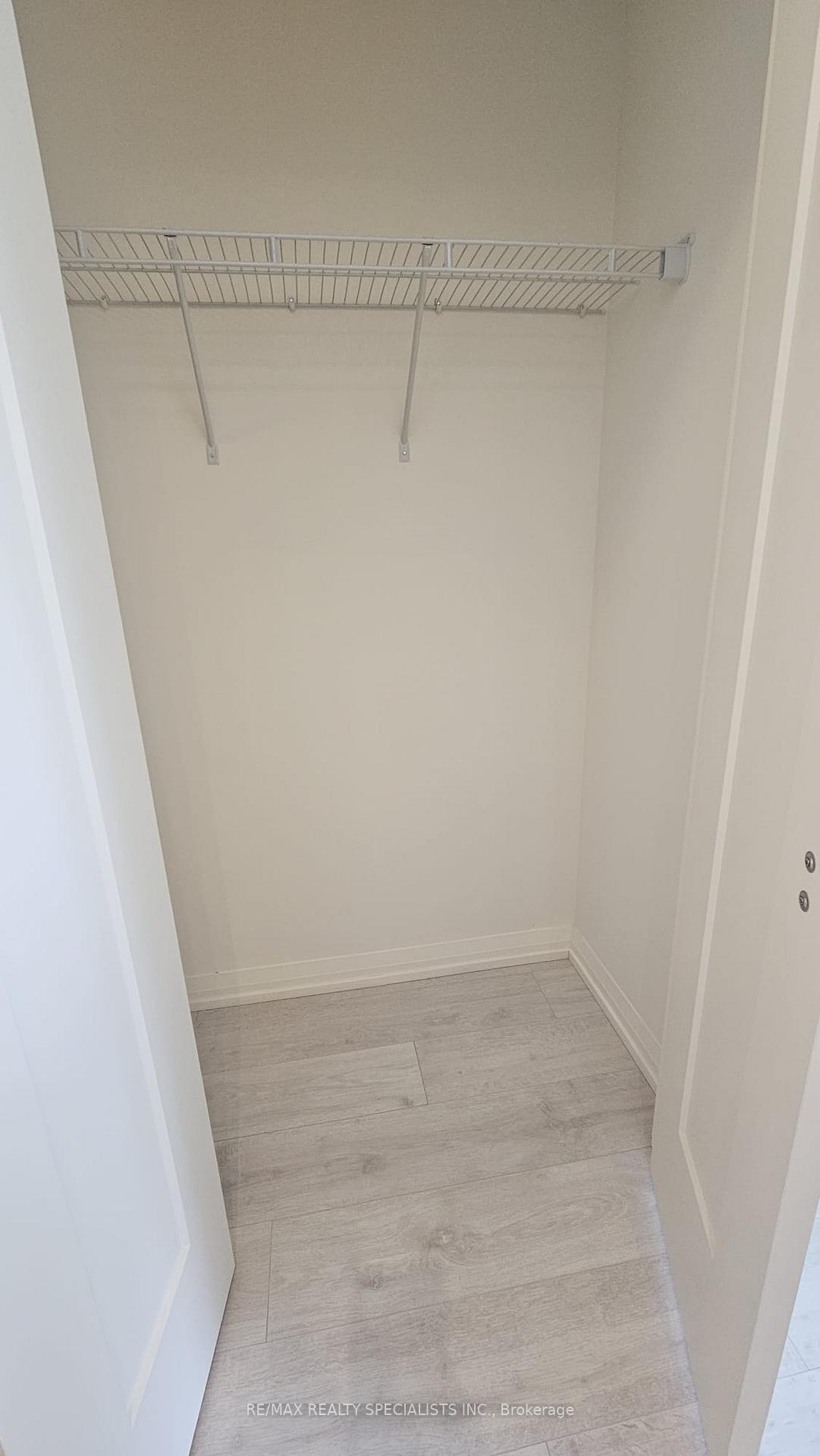 Photo 13 of Unit 2010, 27 Korda Gate, Vaughan, Vellore Village — HOMEH