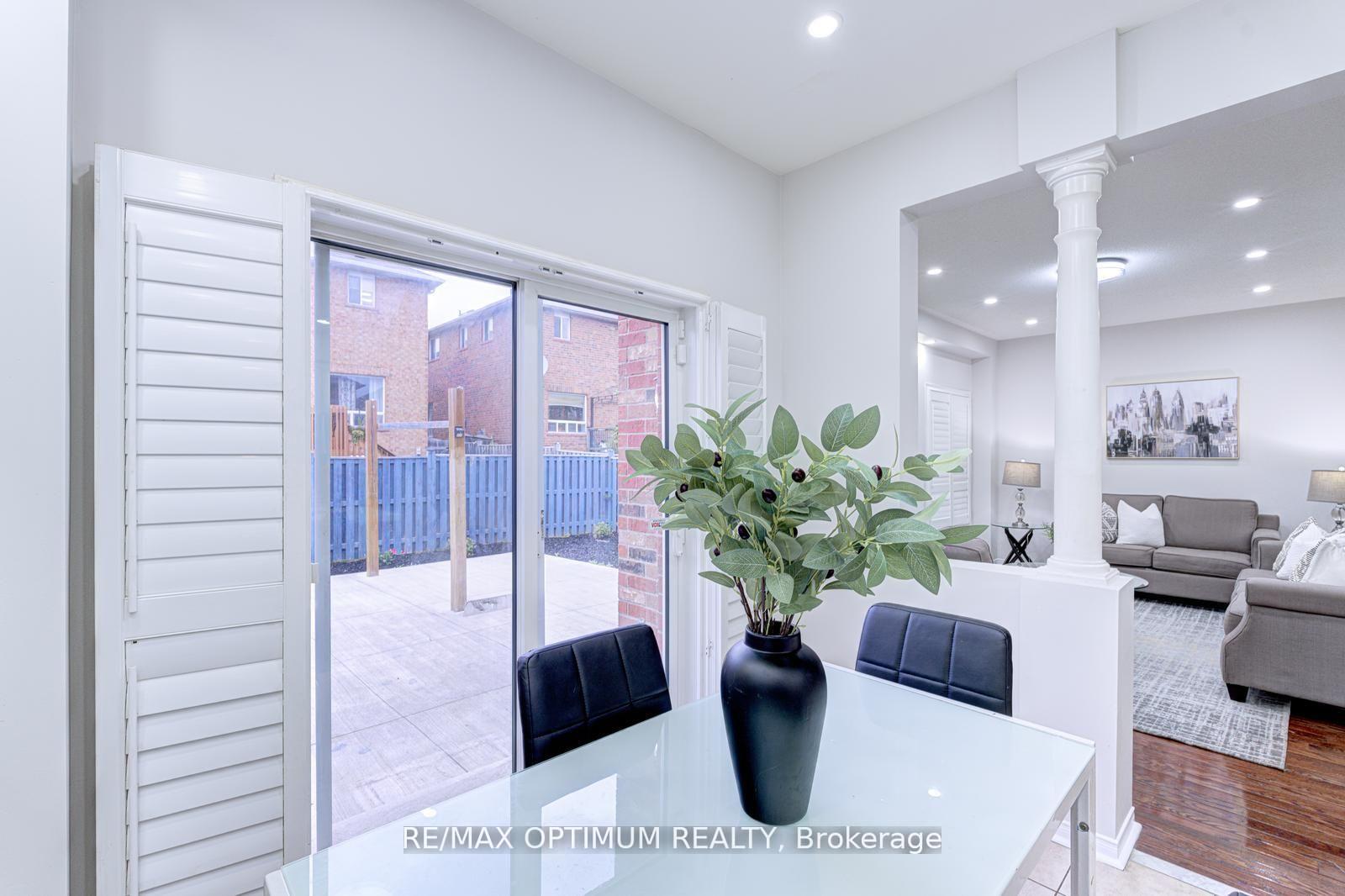 Photo 19 of 234 Valleyway Drive, Brampton, Credit Valley — HOMEH