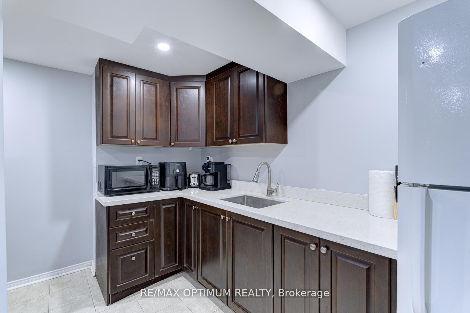 Photo 43 of 234 Valleyway Drive, Brampton, Credit Valley — HOMEH