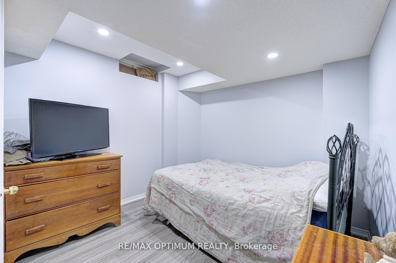 Photo 45 of 234 Valleyway Drive, Brampton, Credit Valley — HOMEH