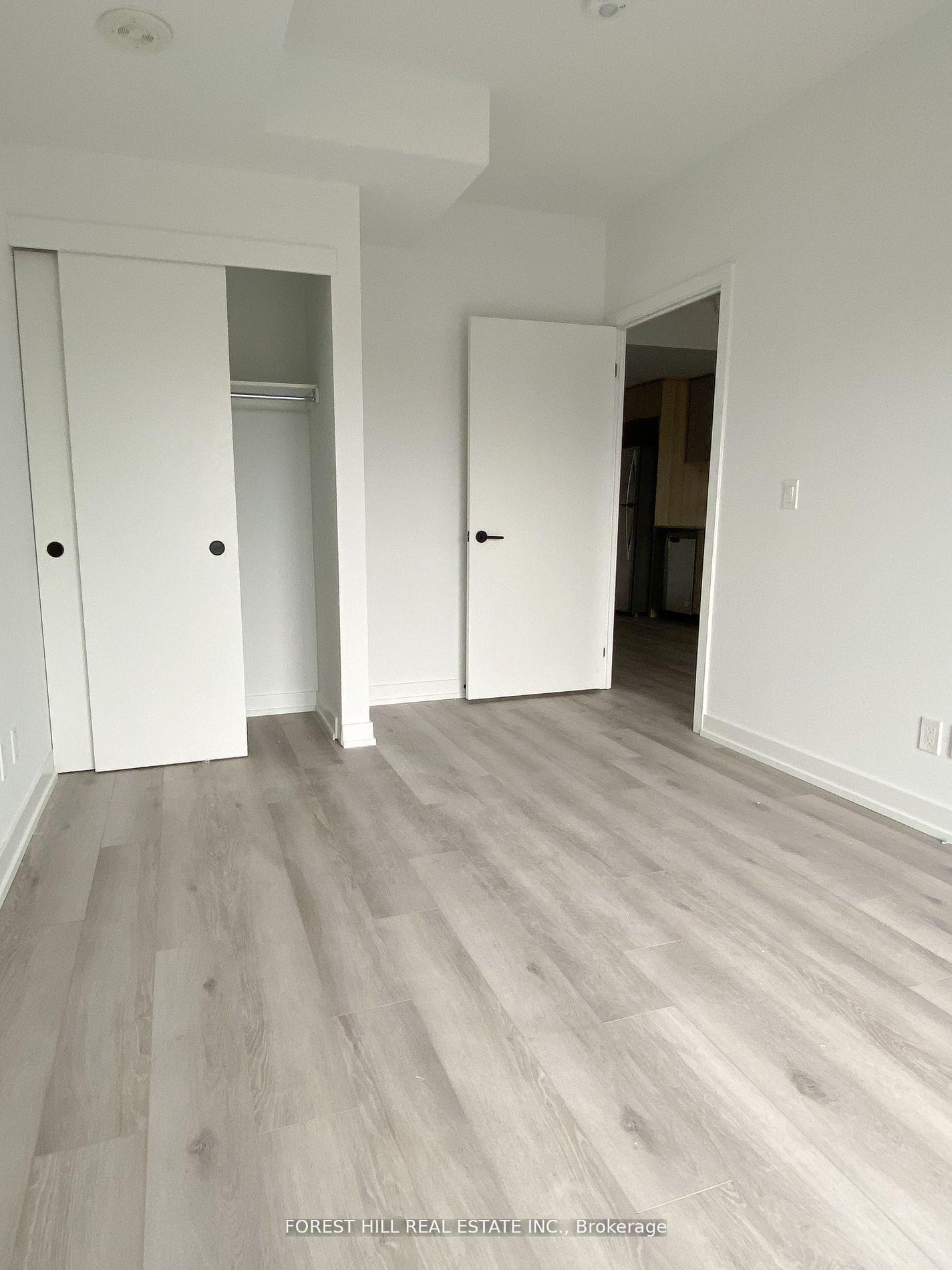 Photo 3 of Unit 410, 2000 Bathurst Street, Toronto, Humewood-Cedarvale — HOMEH