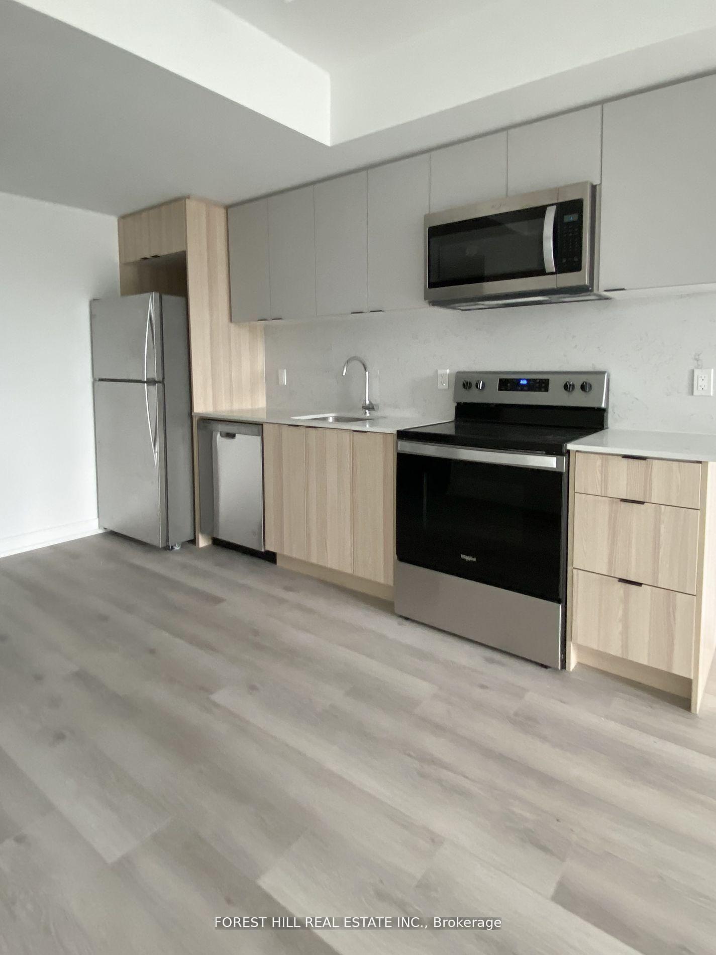 Photo 5 of Unit 410, 2000 Bathurst Street, Toronto, Humewood-Cedarvale — HOMEH