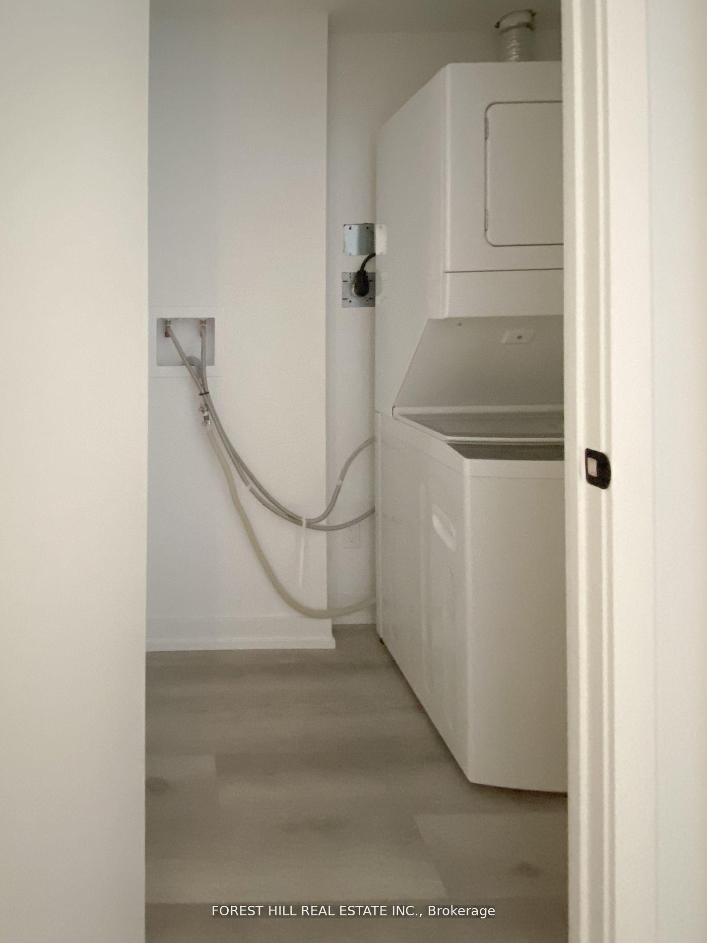 Photo 9 of Unit 410, 2000 Bathurst Street, Toronto, Humewood-Cedarvale — HOMEH