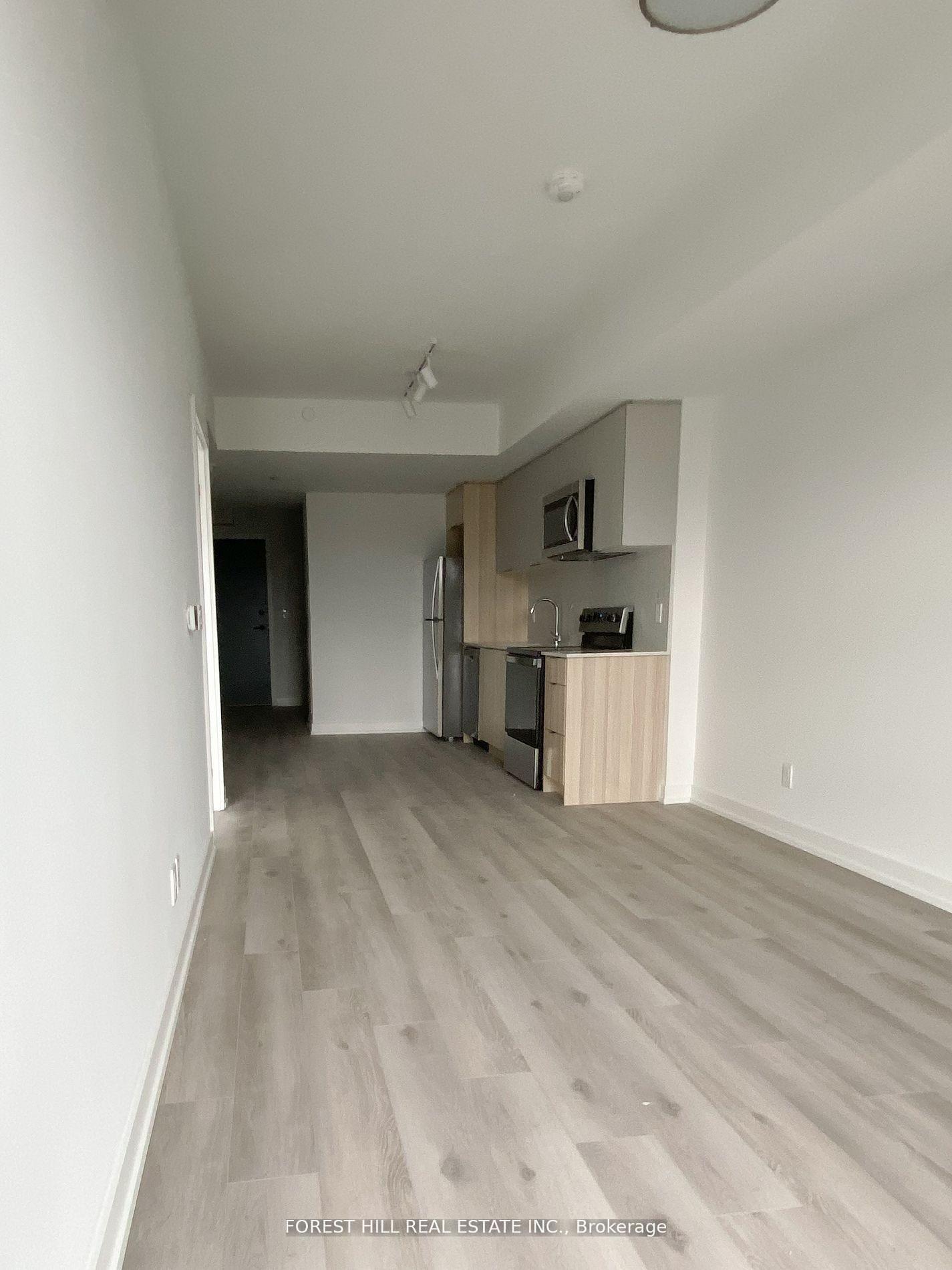 Photo 12 of Unit 410, 2000 Bathurst Street, Toronto, Humewood-Cedarvale — HOMEH