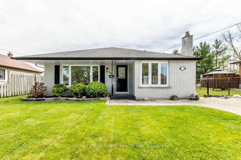 Photo 1 of 30 Terrace Avenue, Welland, Broadway — HOMEH