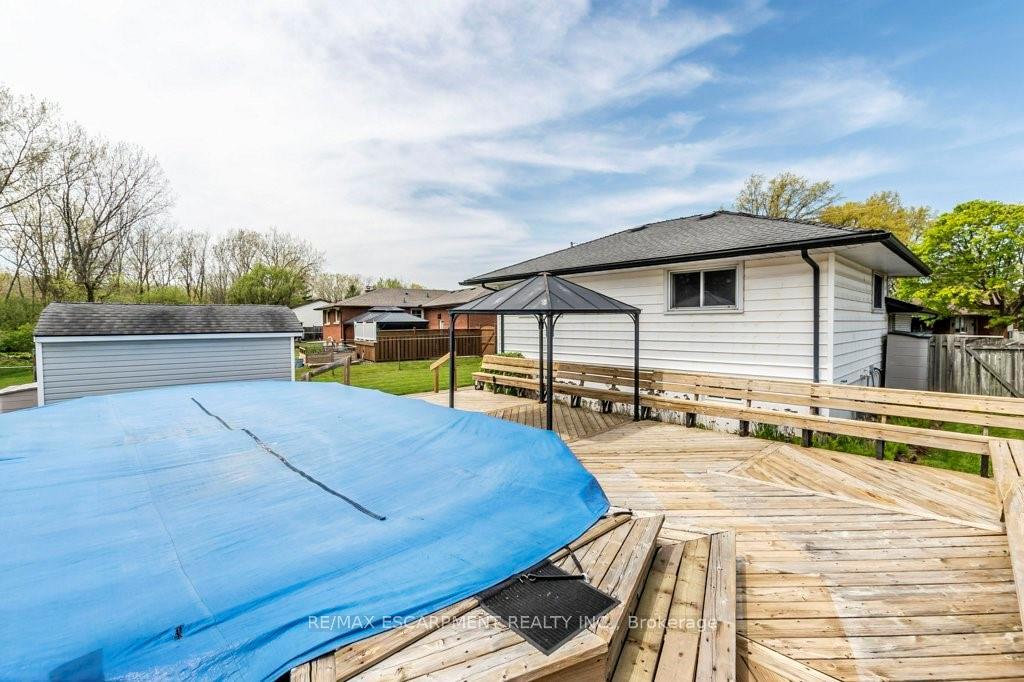 Photo 15 of 30 Terrace Avenue, Welland, Broadway — HOMEH