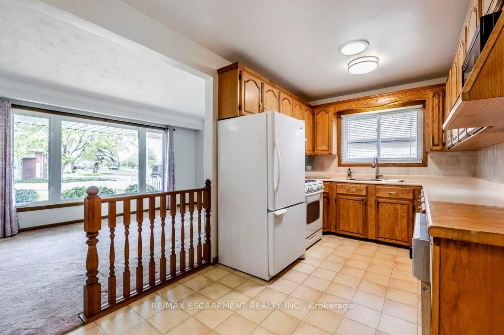 Photo 28 of 30 Terrace Avenue, Welland, Broadway — HOMEH