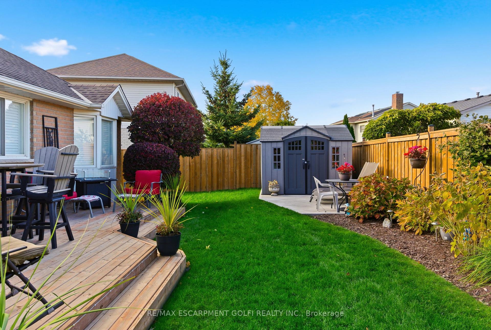 Photo 30 of 13 Colonial Crescent, Grimsby, Grimsby East — HOMEH