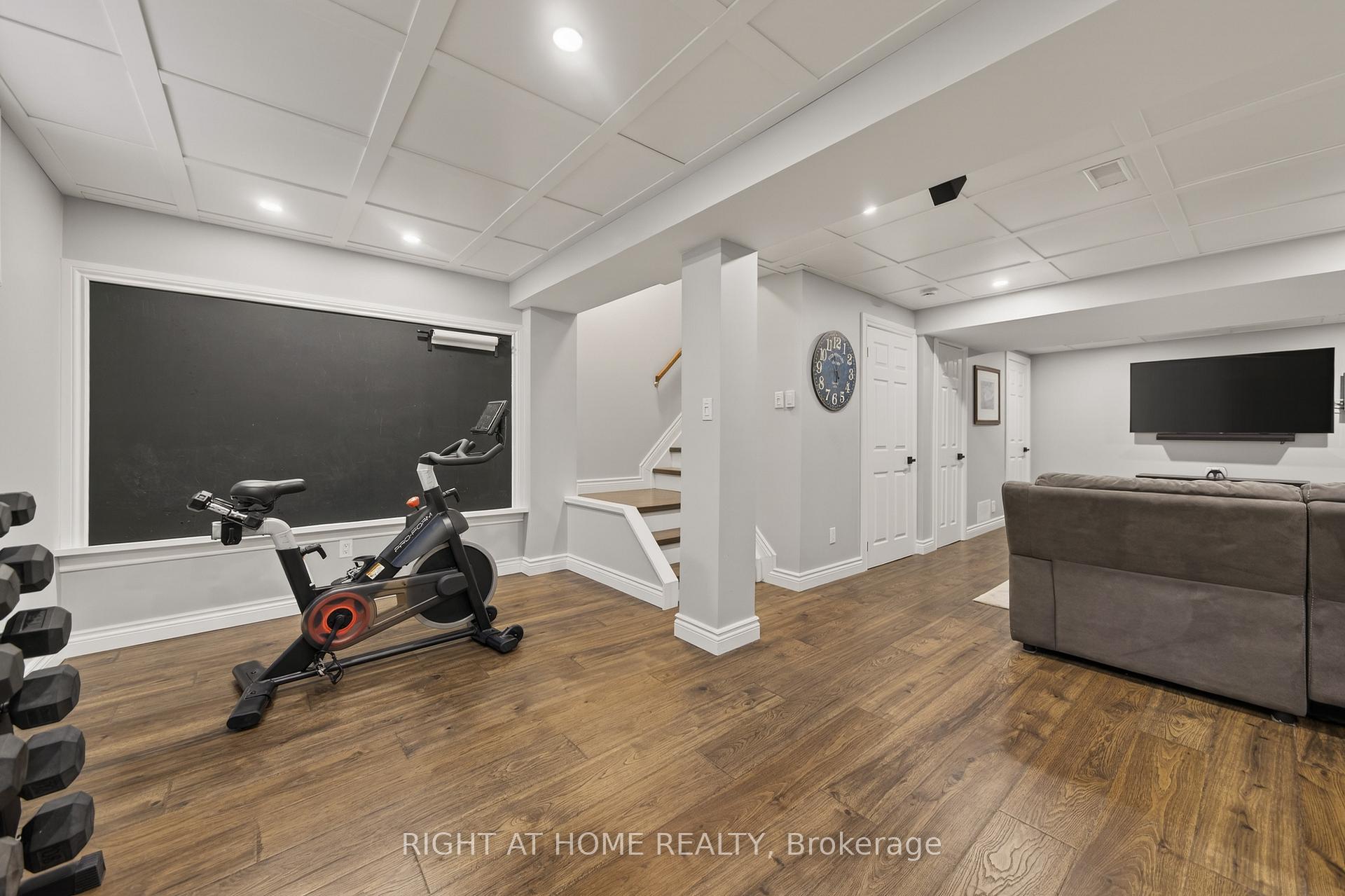 Photo 79 of 42 Drake Drive, Barrie, Painswick South — HOMEH
